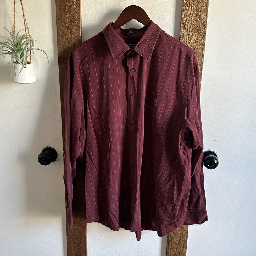 Arrow Men’s Dress Shirt Size XL Striped Red Button Down Shirt VGUC